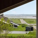 Amazing In With Kitchen *